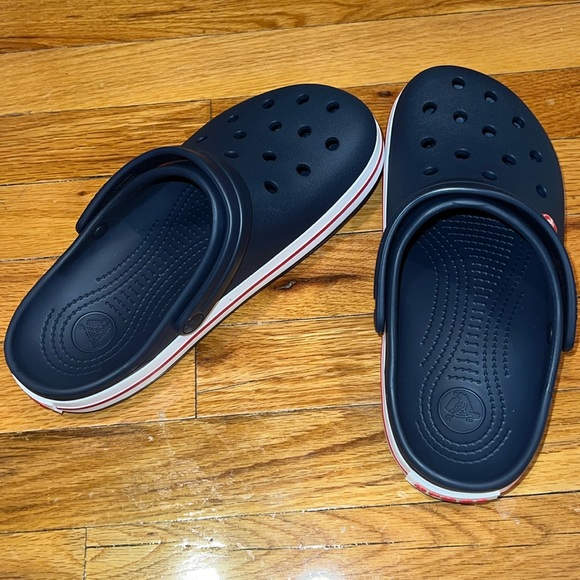 Unisex Navy Blue Crocs - Picture 1 of 6